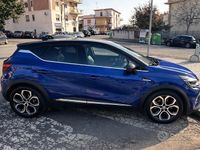 Usata Renault Captur 100 CV (73 kW) 2023 Blu SUV