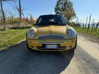 Usata Mini Cooper Cabriolet 116 CV (85 kW) 2007 Giallo Cabrio