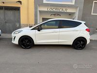 Usata Ford Fiesta Active 86 CV (63 kW) 2020 Bianco Berlina