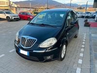 Usata Lancia Musa 77 CV (56 kW) 2009 Viola Monovolume