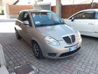 Usata Lancia Ypsilon 69 CV (50 kW) 2010 Beige Utilitaria