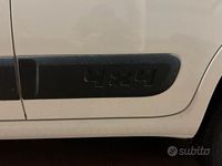 Usata Fiat Panda 4x4 85 CV (62 kW) 2024 Bianco Utilitaria