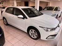 Usata VW Golf VIII Life 110 CV (80 kW) 2022 Bianco Berlina