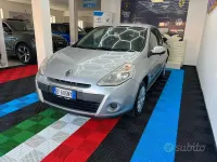 Usata Renault Clio II 75 CV (55 kW) 2010 Gray Berlina