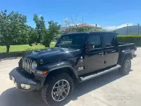 Usata Jeep Gladiator Overland 264 CV (194 kW) 2022 Nero Pick-up