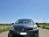 Usata Renault Clio II LE 86 CV (63 kW) 2007 Grigio Berlina