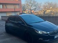 Usata Opel Astra 110 CV (80 kW) 2016 Nero Berlina