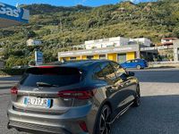 Usata Ford Focus 125 CV (91 kW) 2022 Grigio Berlina