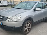 Usata Nissan Qashqai Tekna 117 CV (86 kW) 2008 Grigio SUV