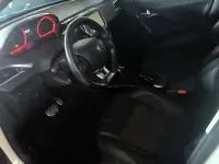 Usata Peugeot 2008 S 110 CV (80 kW) 2016 Bianco SUV