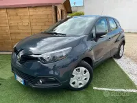 Usata Renault Captur 90 CV (66 kW) 2014 Blu/azzurro SUV