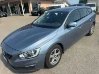 Usata Volvo V60 Business Edition 120 CV (88 kW) 2017 Grigio Station wagon
