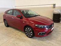 Usata Fiat Tipo Lounge 120 CV (88 kW) 2017 Rosso Berlina