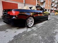 Usata BMW 325 Cabriolet 218 CV (160 kW) 2010 Cabrio