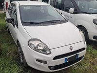 Usata Fiat Grande Punto 75 CV (55 kW) 2014 Bianco Utilitaria