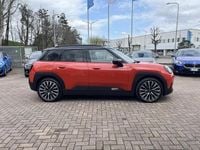 Nuova Mini Aceman Favoured 135 kW (184 CV) 2025 Arancione SUV