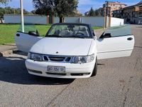 Usata Saab 900 126 CV (92 kW) 1995 Bianco Utilitaria