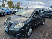 Usata Lancia Musa Gold 95 CV (69 kW) 2012 Grigio Monovolume