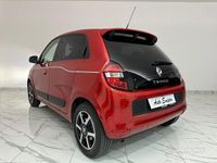 Usata Renault Twingo LIMITED 70 CV (51 kW) 2017 Rosso Utilitaria