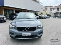 Usata Volvo XC40 Core 129 CV (94 kW) 2022 Grigio SUV