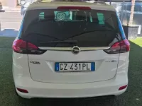 Usata Opel Zafira Tourer Cosmo 150 CV (110 kW) 2014 Bianco Monovolume