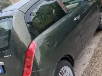 Usata Lancia Ypsilon 70 CV (51 kW) 2004 Verde Utilitaria