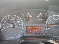 Begagnad Peugeot Bipper Outdoor 75 HK (55 kW) 2011 Svart Minibuss