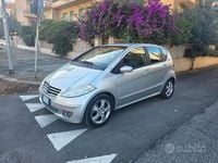 Usata Mercedes 200 Avantgarde 140 CV (102 kW) 2006 Grigio Berlina