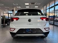 Usata VW T-Roc Advance 150 CV (110 kW) 2022 Bianco SUV