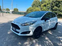 Usata Ford Fiesta 75 CV (55 kW) 2017 Bianco Utilitaria