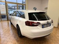 Usata Opel Insignia Cosmo 163 CV (119 kW) 2014 Bianco Station wagon
