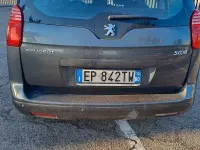 Usata Peugeot 5008 112 CV (82 kW) 2012 Grigio Monovolume