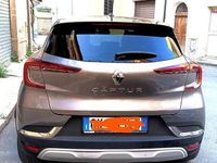 Usata Renault Captur Intens 101 CV (74 kW) 2021 Bianco SUV