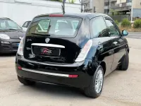 Usata Lancia Ypsilon 77 CV (56 kW) 2010 Nero Utilitaria