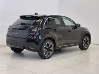 Nuova Fiat 600 La Prima 101 CV (74 kW) 2026 Nero SUV