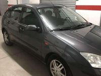 Usata Ford Focus Zetec 116 CV (85 kW) 2002 Grigio Berlina