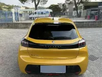 Usata Peugeot 208 56 kW (77 CV) 2022 Giallo Utilitaria