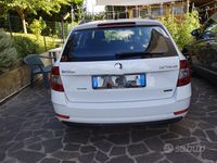 Usata Skoda Octavia 110 CV (80 kW) 2017 Bianco Station wagon