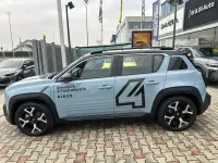 Usata Renault 4 E-Tech Komfort 77 kW (106 CV) 2025 Blu celeste + tetto nero SUV