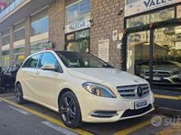 Usata Mercedes B180 Executive 108 CV (79 kW) 2014 Bianco Monovolume