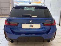 Usata BMW 330 M Sport 286 CV (210 kW) 2023 Blu/azzurro Station wagon