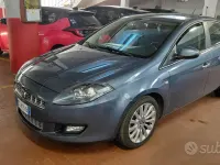 Usata Fiat Bravo Emotion 140 CV (102 kW) 2011 Blu Utilitaria