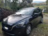 Usata Mazda 2 75 CV (55 kW) 2016 Nero Berlina