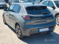 Usata Peugeot 208 S 101 CV (74 kW) 2024 Grigio Utilitaria