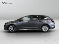 Nuova Toyota Corolla Active 140 CV (102 kW) 2026 Grigio Station wagon
