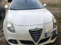 Usata Alfa Romeo Giulietta Distinctive 205 CV (150 kW) 2013 Bianco Utilitaria