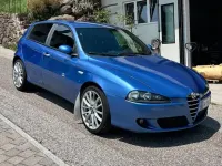 Usata Alfa Romeo 147 150 CV (110 kW) 2009 Bluazzurro Utilitaria