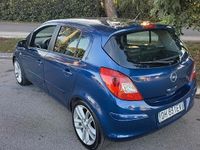 Usata Opel Corsa 90 CV (66 kW) 2007 Blu Utilitaria