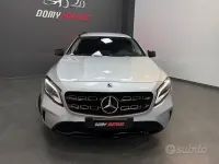 Usata Mercedes GLA200 136 CV (100 kW) 2019 Grigio SUV