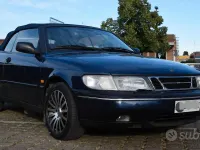 Usata Saab 900 Cabriolet 131 CV (96 kW) 1995 Bluazzurro Cabrio